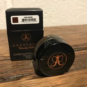 ANASTASIA BEVERLY HILLS Dipbrow Pomade  DARK BROWN